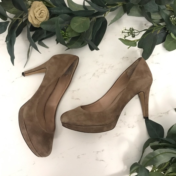 poshmark vince camuto